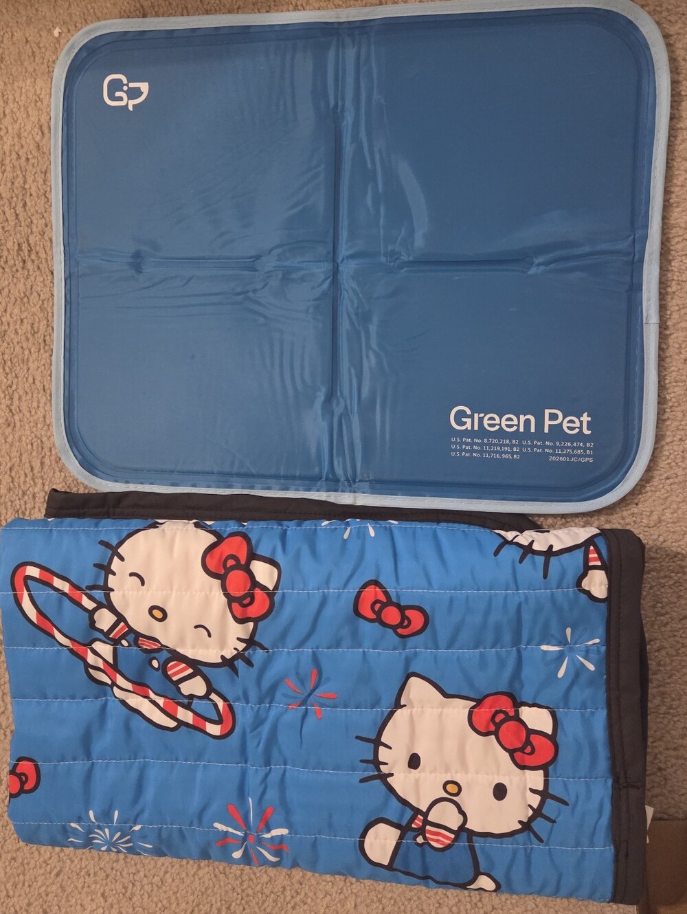 Pet Bundle Hello Kitty Pet Throw and A Cooling Pad